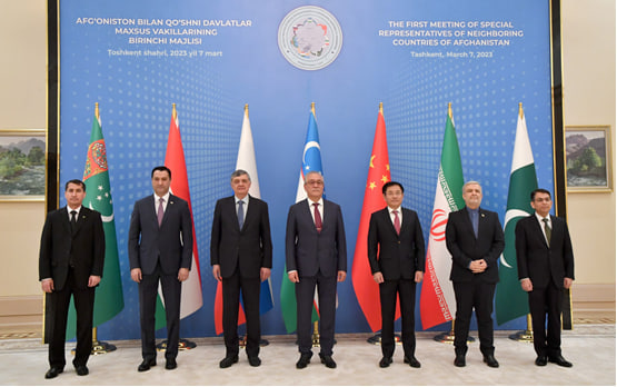 Afganistan’ın komşuları Rusya ile Taşkent’te BULUŞTU