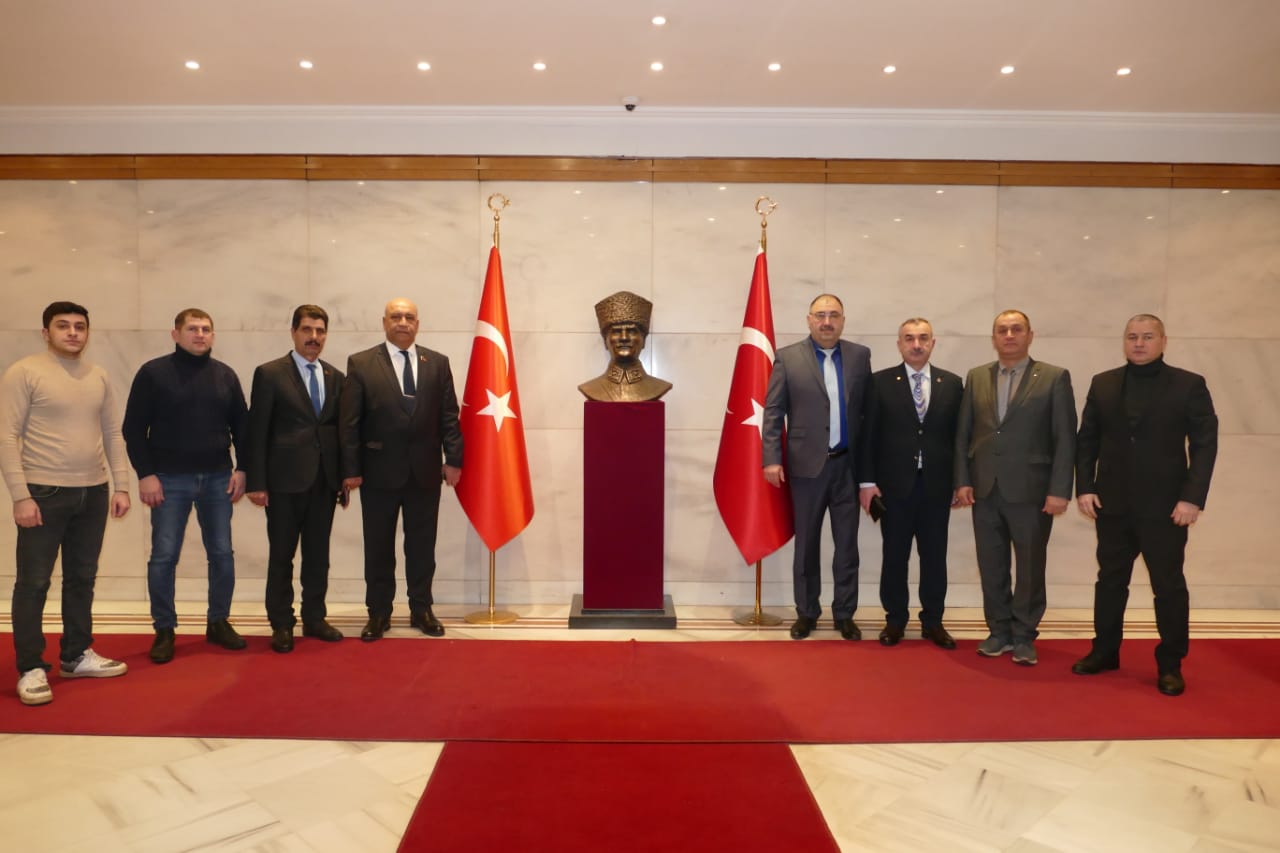 Azerbaycan iş adamlarından Türkiye’nin  Moskova Büyükelçiliğine ziyaret