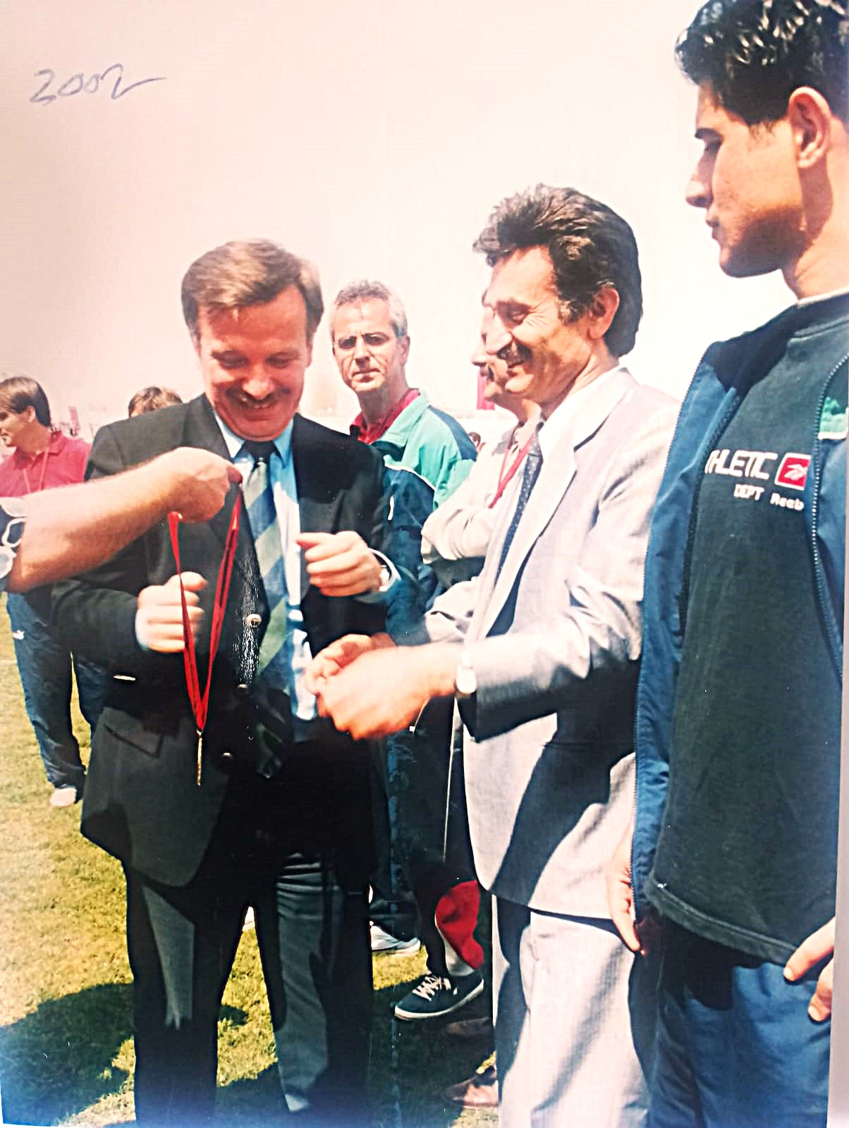 Dünya ülkeleri akaryakıt zamlarına çözüm arıyor!