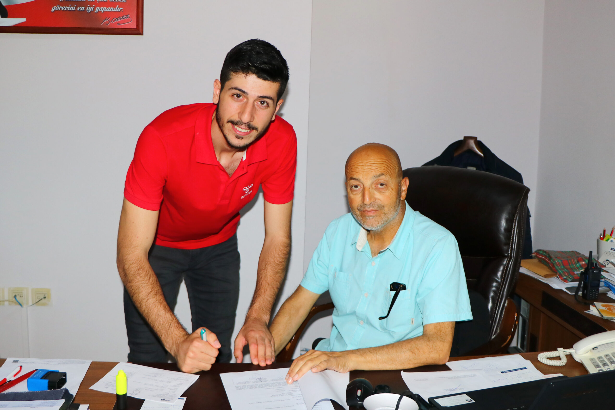 ÇİFTLİKKÖY’ÜN SULTANLARINDAN TRANSFERDE 4 İMZA