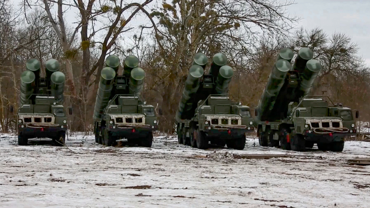 Rusya tatbikat kapsamında Belarus’taki S-400’leri aktif etti