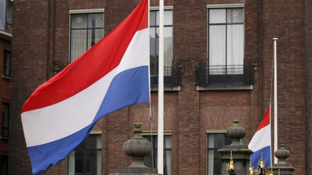 Hollanda, Kiev Büyükelçiliğini geçici olarak Lviv kentine taşıyor