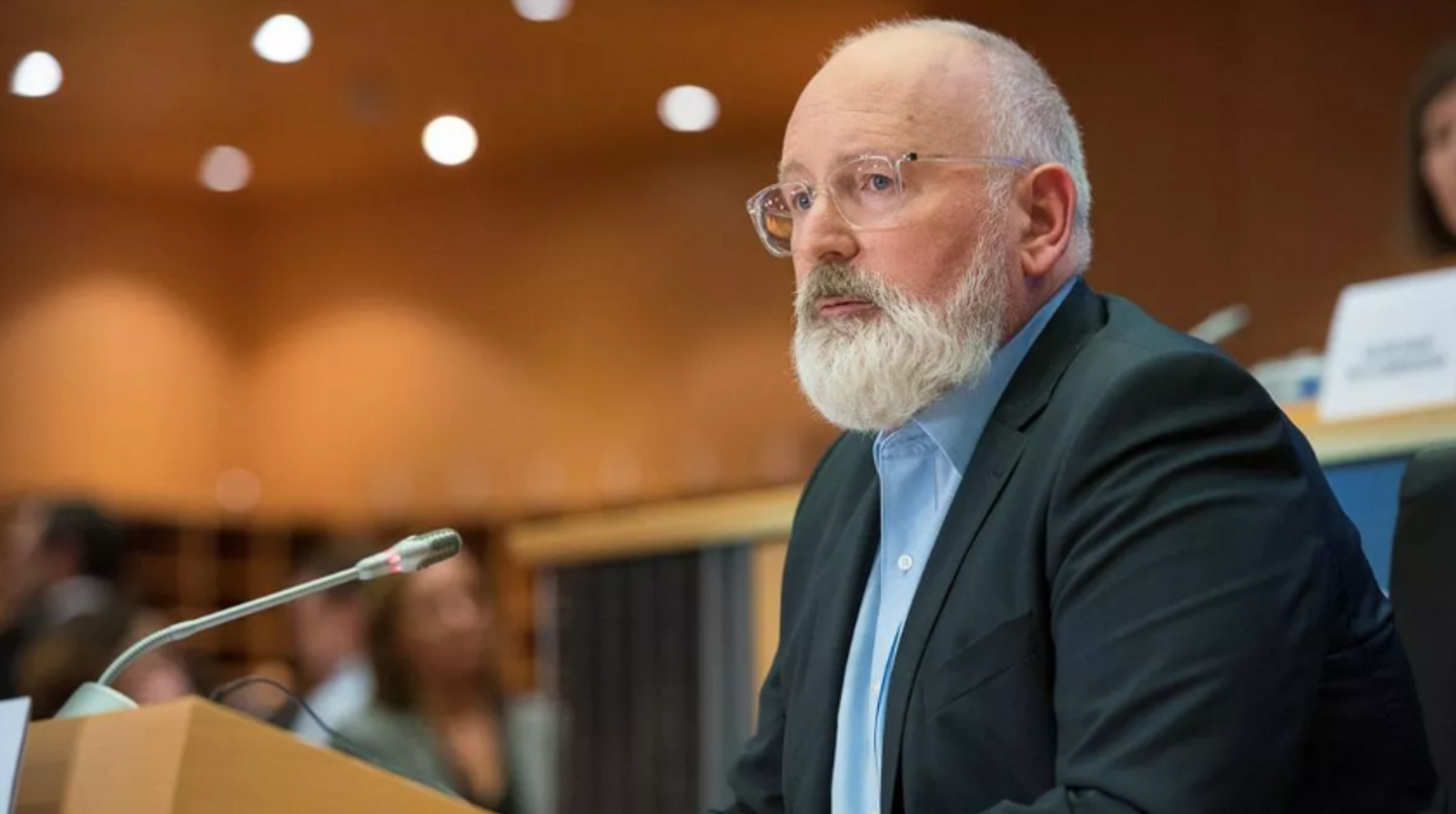 Timmermans: Türkiye’nin atacağı adımları sabırsızlıkla bekliyoruz