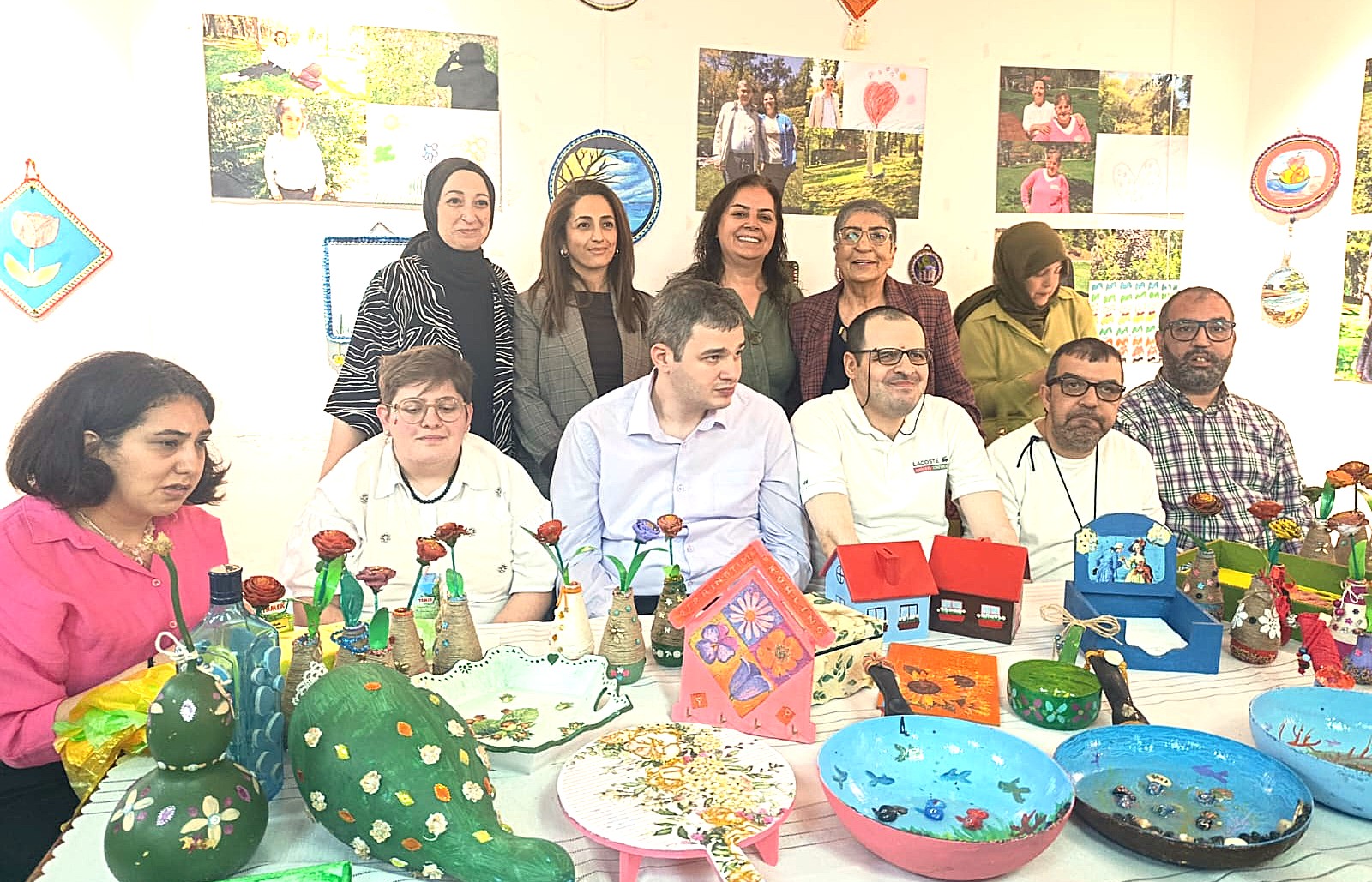 Yalova’da Sanat ve Farkındalık Buluştu: “9. Anne ve Çocuk Sergisi” Büyük İlgi Gördü