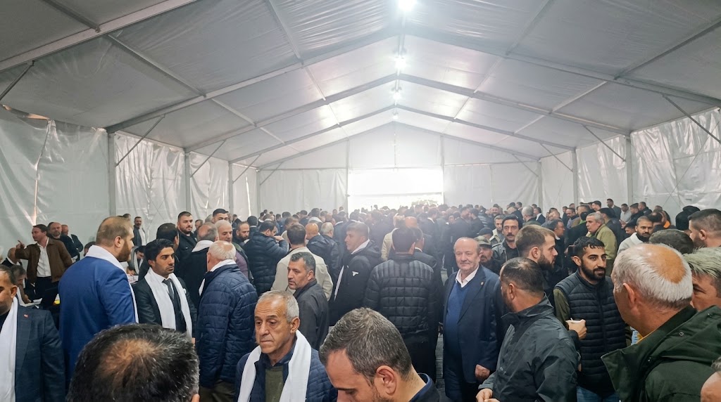YTSO SEÇİMLERİNDE BEYAZ LİSTE’DEN GÜÇLÜ SONUÇ: CEMİL DEMİRYÜREK’E 22 MECLİS ÜYESİ DESTEĞİ