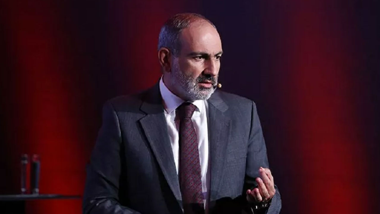 Nikol Paşinyan’a “Türk müsünüz? sorusu; “Evet, evet, Türk’üm”