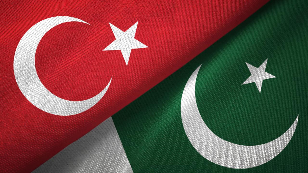 Pakistan, Türkiye’yle 1.5 milyar dolarlık helikopter anlaşmasını iptal etti